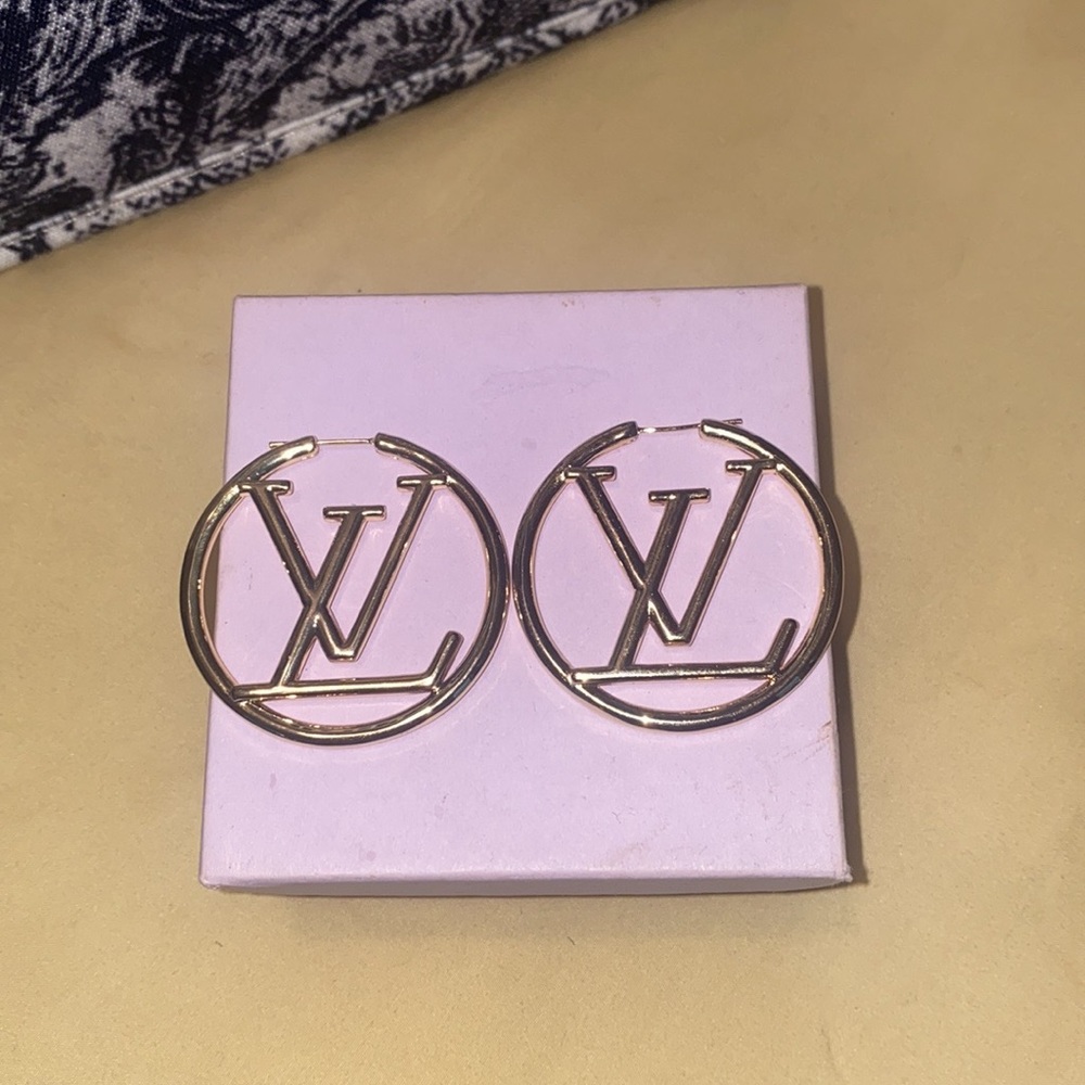 - Designer earrings - Picture 6 of 11